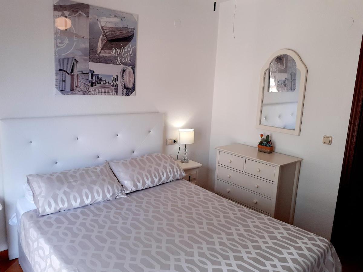 Casa Billarose - Lovely House Overlooking Pool & Walking Distance To The Beach And Restaurants Cabo Roig Exterior photo